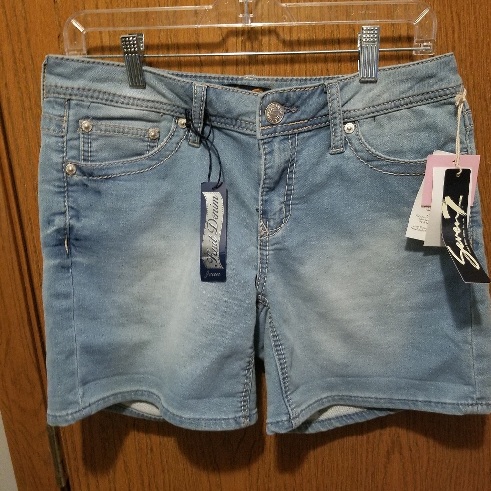 Seven shorts- Jean shorts- Size 6
